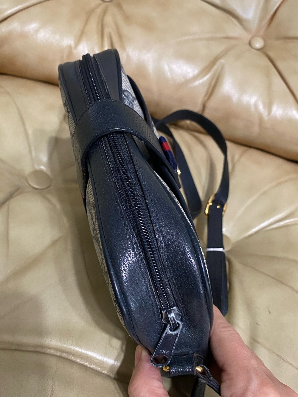 Gucci Vintage Crossbody Small Bag GG Web Stripe Authentic - Picture 10 of 16